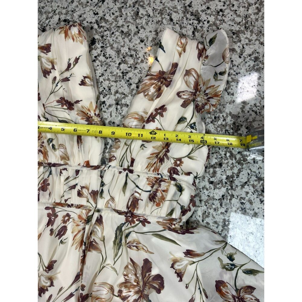 Womens Lulus Floral Romper Dress Small Cream Brown V Neck Flutter Sleeve Lined - Picture 9 of 10